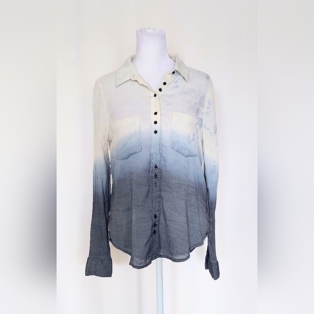 Rock & Republic Button Front Long Sleeve Top Faded Blue Ombre Womens Size XS